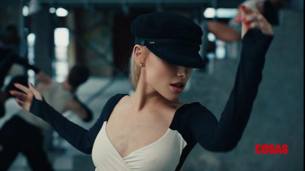 Yes, and? Ariana Grande. Créditos por la fotografía a: Ariana Grande