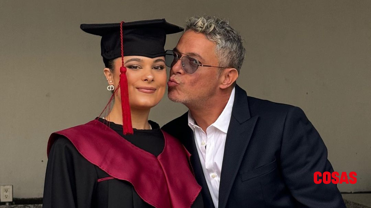 Alejandro Sanz sorprende a su hija Manuela en su graduación