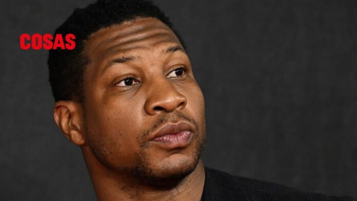 Un audio filtrado revela que Jonathan Majors admitió haber agredido a su exnovia, contradiciendo sus declaraciones públicas.