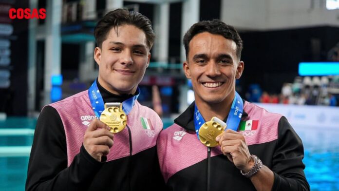 México celebra el triunfo de Juan Celaya y Osmar Olvera, quienes conquistaron el oro en la Copa del Mundo de Clavados 2025 en Guadalajara.